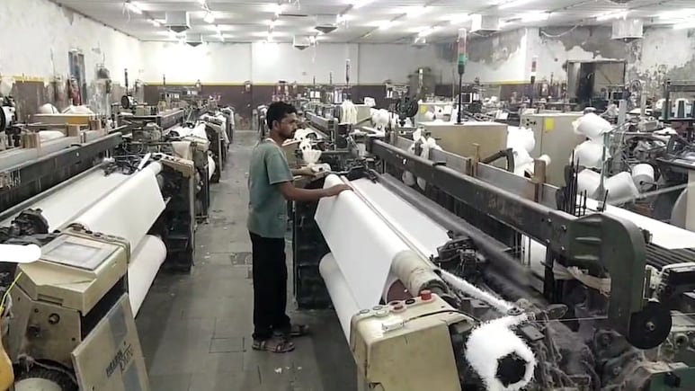ईरान-इजरायल युद्ध का भीलवाड़ा की टेक्सटाइल इंडस्ट्री पर असर, 80 से 90 हजार करोड़ के करोबर पर छाया संकट