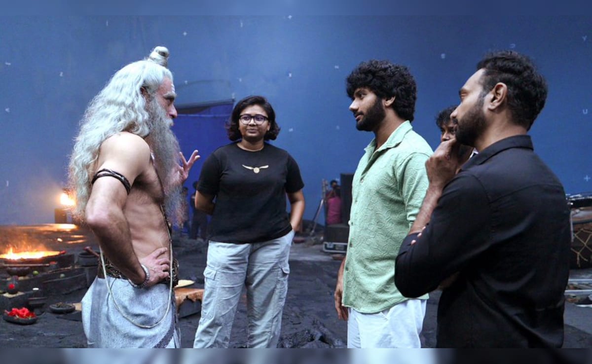 After Dhurandhar, Akshaye Khanna Gears Up For Telugu Debut With Mahakali