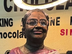 पीएम मोदी के बाद अब राष्ट्रपति मुर्मू की चॉकलेट प्रतिमा ! 100 किलोग्राम वजन, 15 कलाकारों ने किया तैयार