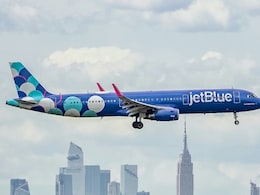 JetBlue Sued For Allegedly Giving Passenger Dry Ice Instead Of Ice Pack, Causing Serious Burns