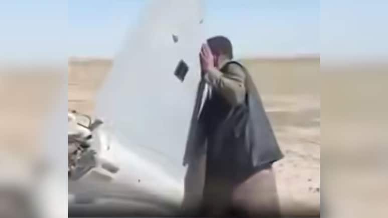 Video: Did US Kamikaze Drone Fail Mission? Iraqis Play With Intact LUCAS