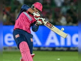 विराट, वैभव, धोनी, बुमराह या युज़ी- आपके लिए कौन-सी रही IPL 2025 की सबसे यादगार तस्वीर?