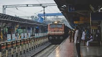 Sarkari Naukri : रेलवे में लोको पायलट कैसे बनें? जानें योग्यता, सिलेक्शन प्रोसेस, सैलरी और मिलने वाली सुविधाएं
