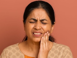 This 10-Second Oral Care Habit May Help Slow Ageing, Expert Explains