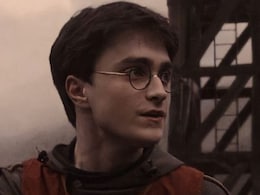 &lsquo;हैरी पॉटर&rsquo; के हैरी अब हो गए हैं 36 साल के गबरू जवान, कभी कॉफी और स्मोकिंग की लगी लत, अब बेटे के लिए हुए फिट