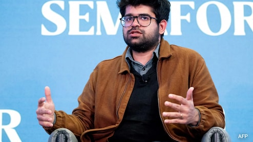 As Oracle Layoffs Dominate Headlines, Perplexity CEO's 'Start a Business' Advice Stirs Debate