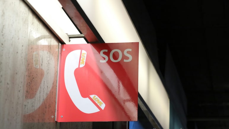 'Do We Still Have Ice Cream?': How Daughter Uses SOS Code To Escape From Party