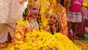 Rang Panchami Upay 2026: रंग पंचमी पर क्यों मनाई जाती है देवताओं की होली