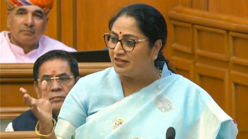 अब बारिश में नहीं डूबेगी दिल्ली, बजट में रेखा गुप्ता सरकार ले आई कौन सा नया प्लान?