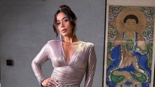 Inside Krishna Shroff's Rs 31.5 Crore Sea-Facing Mumbai Home With A Balcony Jacuzzi And Curated Art