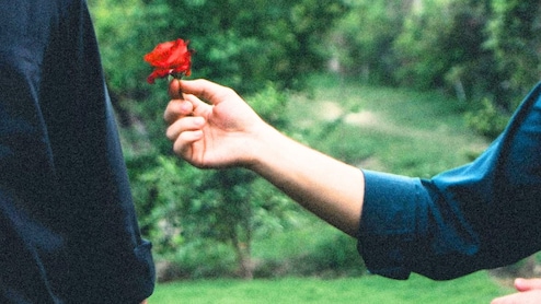 Are You In Love, Or Are You Being Gaslit By Limerence?