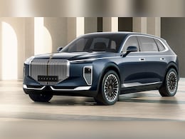 VinFast Unveils Lac Hong 800S And 900S Luxury EVs; Restructures Portfolio