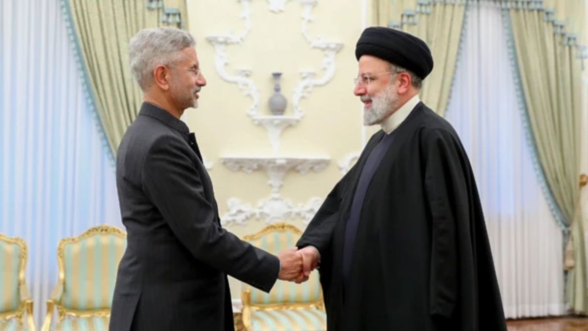 मिडिल ईस्ट में संकट के बीच डिप्लोमैटिक मिशन पर जुटे जयशंकर, ईरान के विदेश मंत्री से तीसरी बार फोन पर की बात