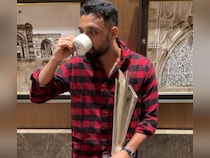 Varun Chakravarthy Mocks Pakistan With Another Tea Cup Photo, Fans In Splits