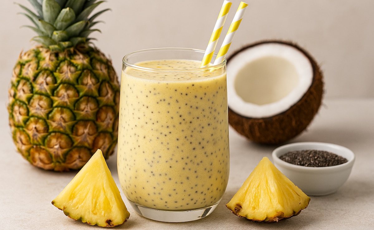 Pineapple Coconut Chia Smoothie Recipe: गर्मियों में पिएं शरीर को ठंडक और एनर्जी देने वाला यह हेल्थ ड्रिंक