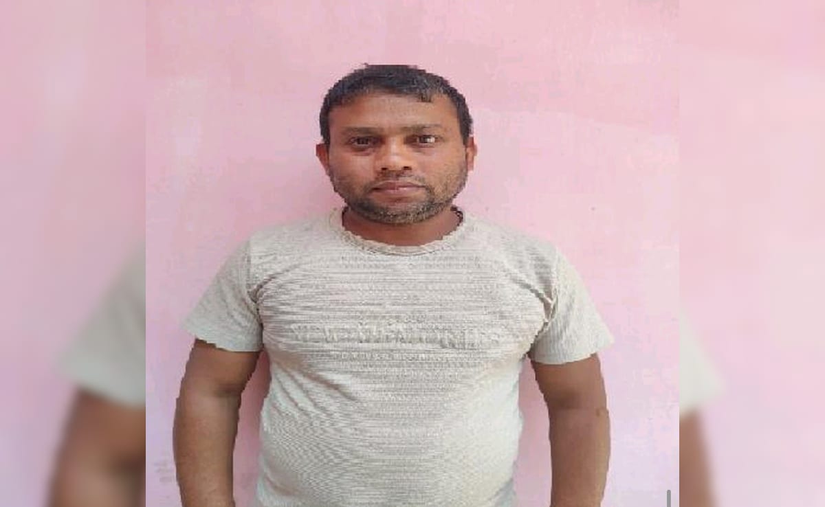 जासूसी के आरोप में छबुआ एयरफोर्स स्टेशन से सिविलकर्मी गिरफ्तार, PAK को भेज रहा था खुफिया जानकारी