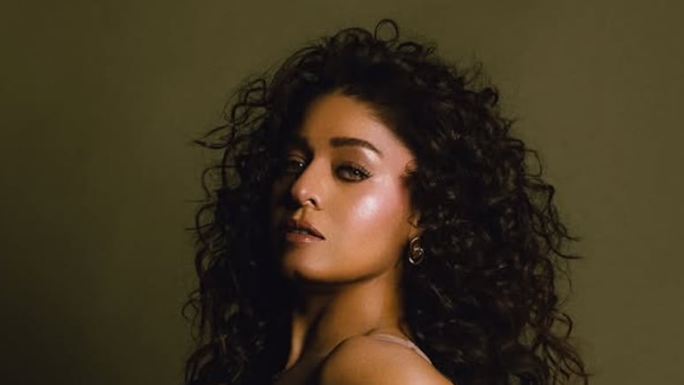 Days After Sunidhi Chauhan's Emotional Viral Video, Singer Postpones Kolkata Concert