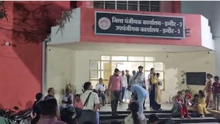 इंदौर में रजिस्ट्री कराने की होड़, 31 मार्च की डेडलाइन से पहले आधी रात तक खुले कार्यालय