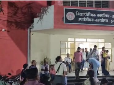 इंदौर में रजिस्ट्री कराने की होड़, 31 मार्च की डेडलाइन से पहले आधी रात तक खुले कार्यालय