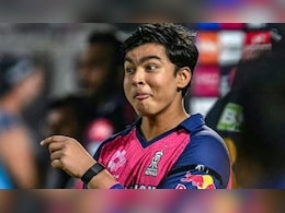 IPL 2026 में कितनी है Vaibhav Suryavanshi की सैलरी? जानिए कुल नेटवर्थ