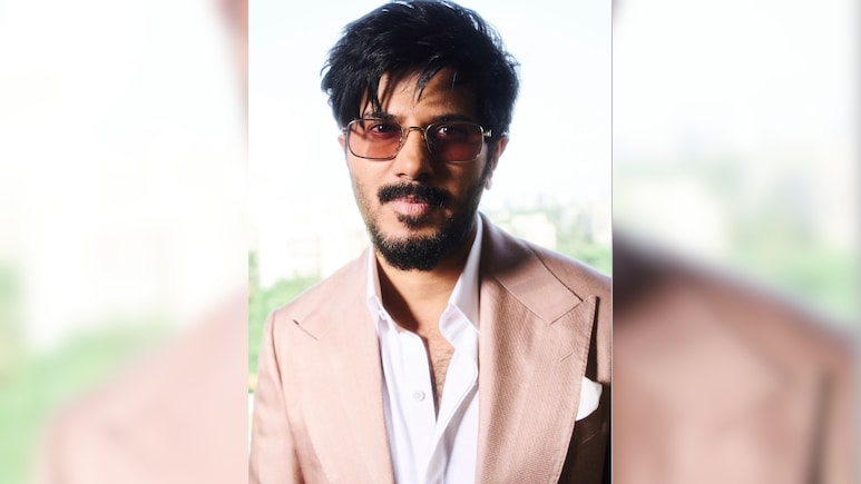 पिंक सूट और मजेदार तस्वीरों में दुलकर सलमान ने जीता दिल