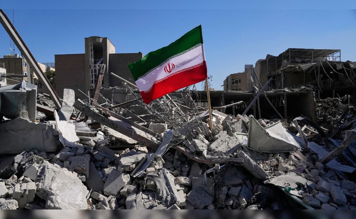 अमेरिका-इजरायल के पास महंगे हथियार, सस्ते मिसाइलों से दुश्मन और दुनिया को चौंका रहा ईरान