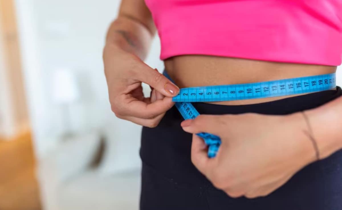 Experts Warn Against Unbalanced Weight Loss and Risky Diet Trends for Women