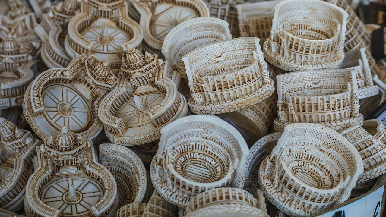 Opinion Piece: Do Macramé Wall Hangings Exude Boho Charm Or Are Just Dust-Collecting Décor? Opinion Piece: Do Macramé Wall Hangings Exude Boho Charm Or Are Just Dust-Collecting Décor?