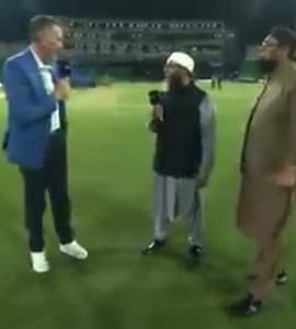 Pakistan Great Slammed For Lack Of Manners After Embarrassing Ex-England Star During PSL Match