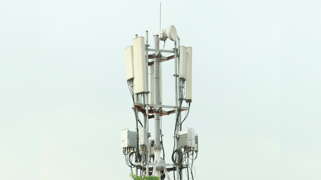 Will Your Mobile And Internet Services Get Affected Amid LPG Shortage?