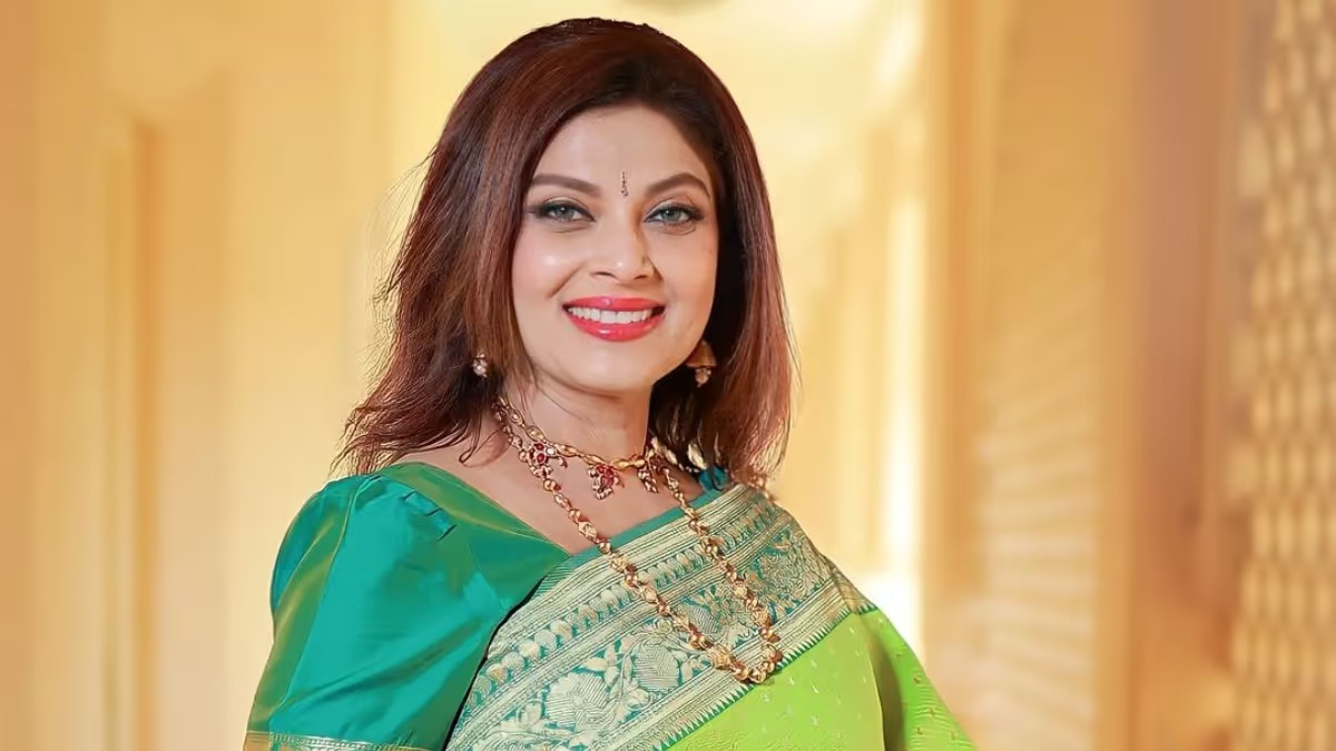 FIR Against Man For Cheating Actor Varsha Usgaonkar, 4 Others Of Rs 47 Lakh In Investment Scam