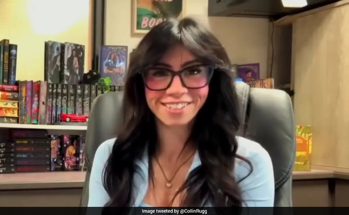 Canadian Author Says She's "Fully Satisfied" With AI Boyfriend, Claims He Even Buys Her Gifts