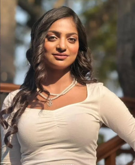 मोनालिसा के ताऊ का आरोप, बताया ब्रेनवॉश करके करवाई गई एक मुस्लिम व्यक्ति से शादी, बोले- इन लोगों ने क्या किया?