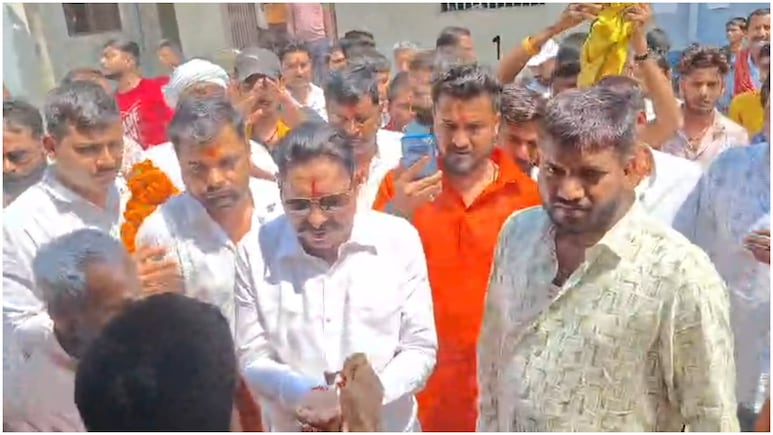 Anant Singh News: लैंड क्रूजर से 90 बार उतरे अनंत सिंह, कुलदेवी मंदिर के पुजारी को 'दक्षिणा' में दिया शिवाला का वचन