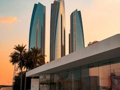 "Just Wow": Internet Reacts To Abu Dhabi's Free Hotel Extensions For Guests