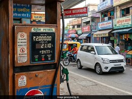 पाकिस्तान, US, चीन.. मिडिल ईस्ट संकट की चलते इन देशों में तेल के दाम छू रहे आसमान, यहां 56 फीसदी तक बढ़ी कीमत