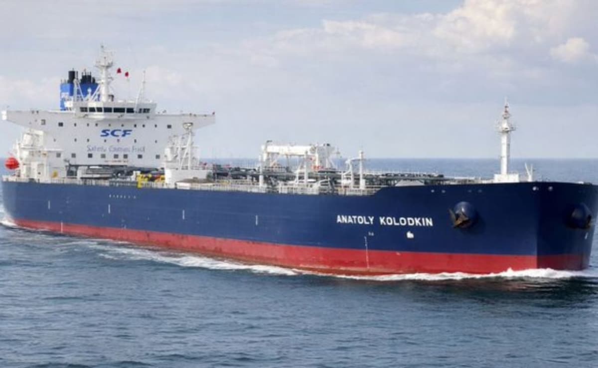 Russian Ship With 7.3 Lakh Oil Barrels Docks In Cuba For 1st Time In Months