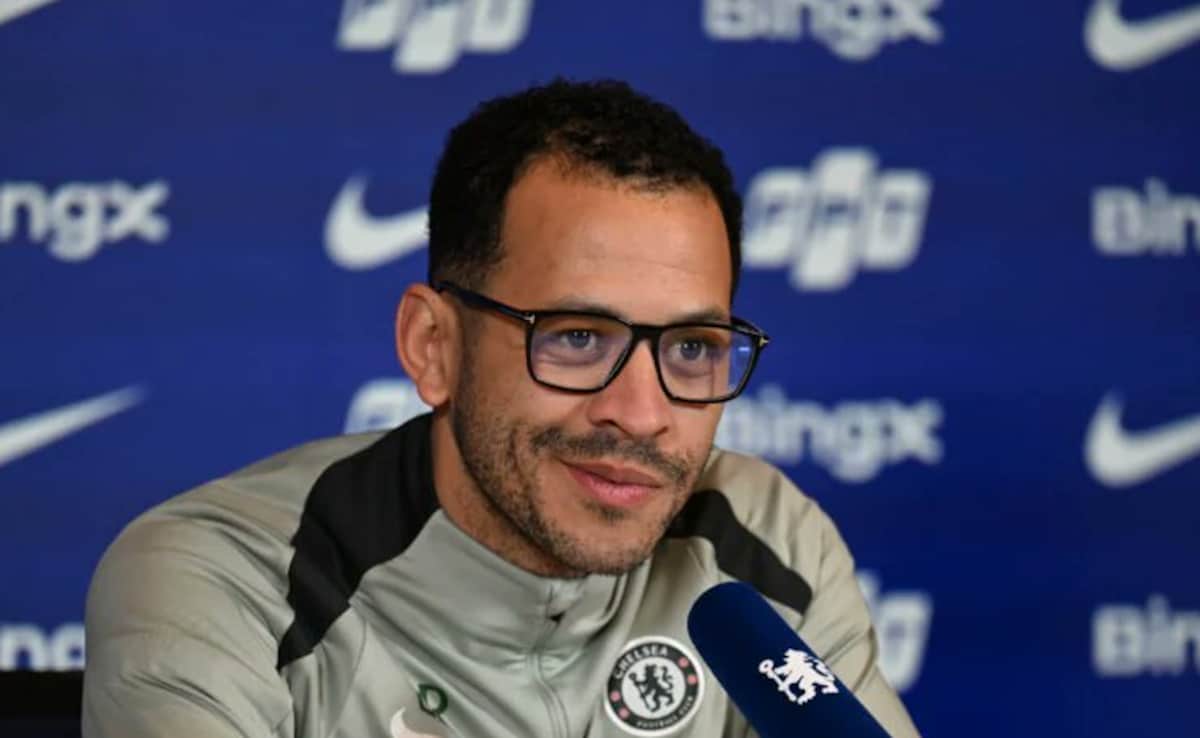 Chelsea Happy To Rotate Goalkeepers, Says Liam Rosenior