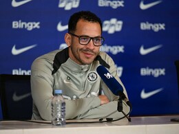 Chelsea Happy To Rotate Goalkeepers, Says Liam Rosenior