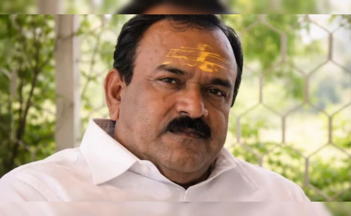 नासिक के ‘ढोंगी बाबा’ अशोक खरात पर ED की कार्रवाई, मनी लॉन्ड्रिंग एंगल से जांच शुरू