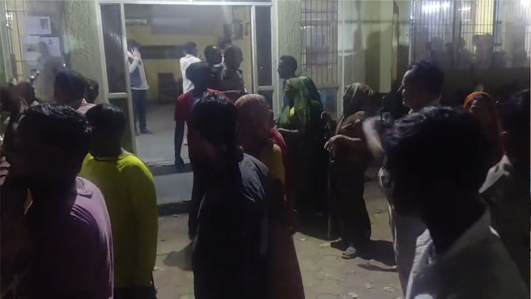 Gwalior: थाने के पास फायरिंग, लाठी-ठंडे भी चले, एक युवक घायल; पीड़ितों ने पुलिस पर लगाए गंभीर आरोप&nbsp;