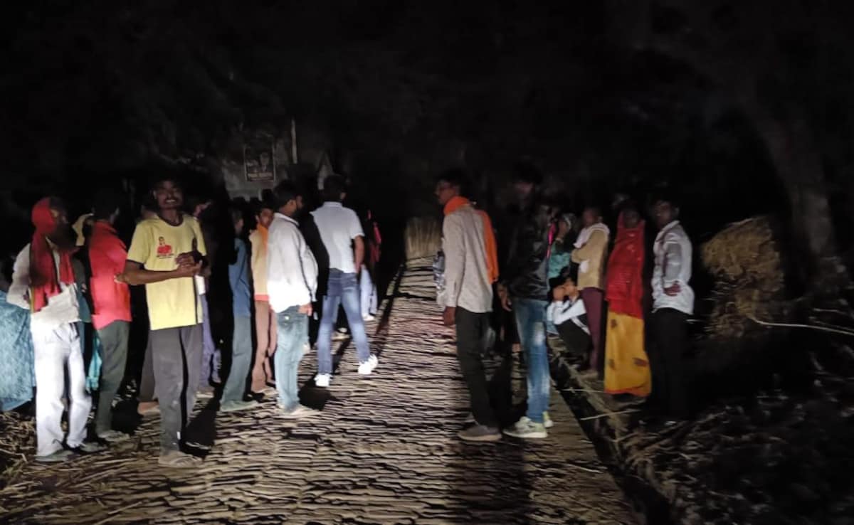 लखनऊ में पति बना हैवान, नशे में झगड़े के बाद कुल्हाड़ी से कर दी पत्नी की हत्या, बाद में हुआ फरार