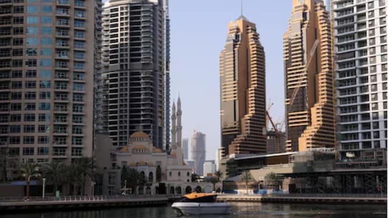 जंग के बीच दुबई में प्रॉपर्टी के दाम गिरे औंधे मुंह, भारतीय निवेशकों ने ढूंढ निकाला दूसरा ठिकाना