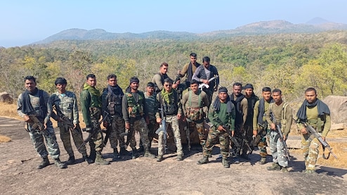 मिलिए उन जांबाजों से जिन्होंने खत्म किया लाल आतंक, अब पुल&zwj;िस थानों में नई जिम्मेदारी