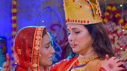 Navratri Film: अक्षरा सिंह की मदद करने आएंगी 'अम्बे मां', दहेज लोभियों को 'मौसी' बनकर सिखाएंगी सबक, ट्रेलर हुआ वायरल