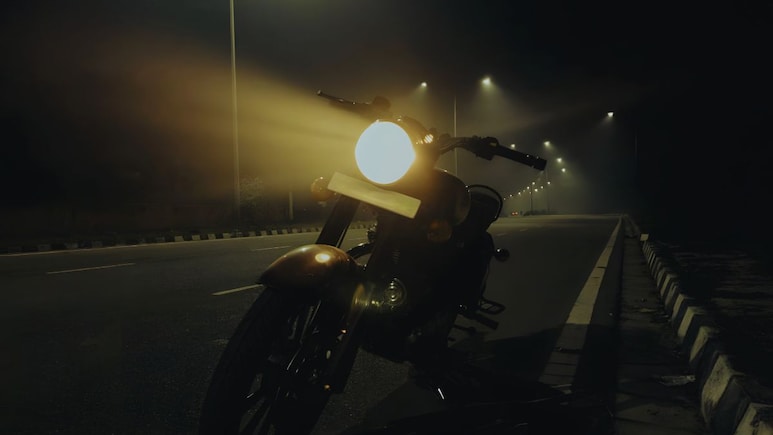 Pune News : पुण्यातील काळ्या रंगाच्या दुचाकी टार्गेटवर, 100 किमी अंतरावर सुरू होती हेराफेरी, नेमकं काय घडलं?