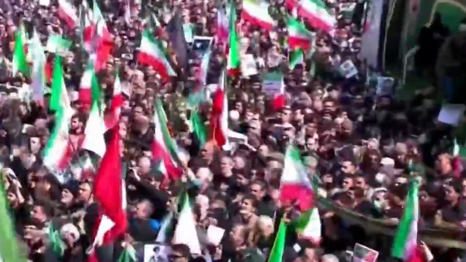 Mass Funeral for IRGC Commanders in Tehran After Israel Defense Forces Strikes