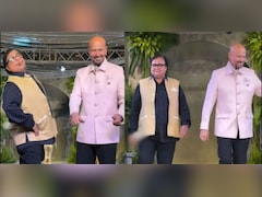 Watch: Amid <i>Dhurandhar 2</i> Wave, Rakesh Bedi Walks The Ramp With Rakesh Roshan