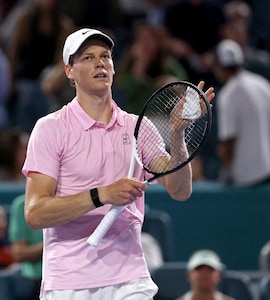 Jannik Sinner, Aryna Sabalenka March On In Miami Open As More Seeds Crash Out