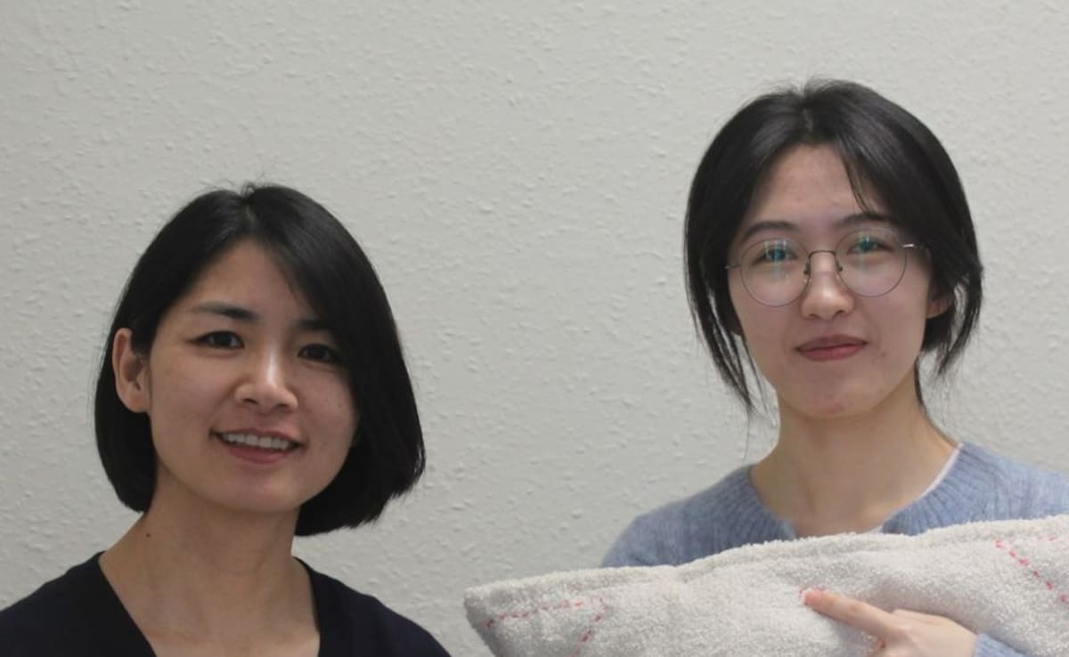 Could A Smart Pillow Help You Stop Scrolling Before Bed? Glasgow Scientists Think So